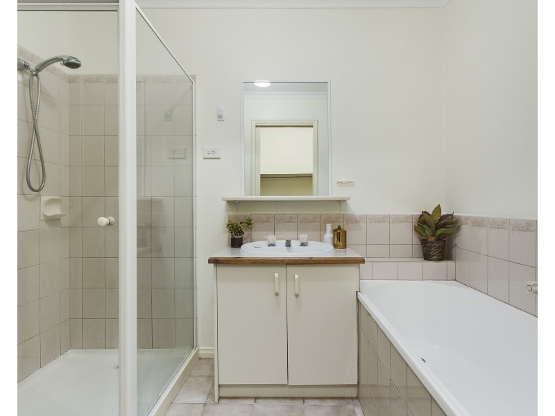 35/262 Poath Road, Hughesdale VIC 3166