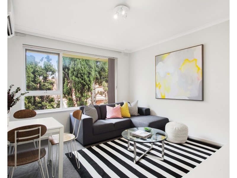 11/184 Neerim Road, Carnegie VIC 3163