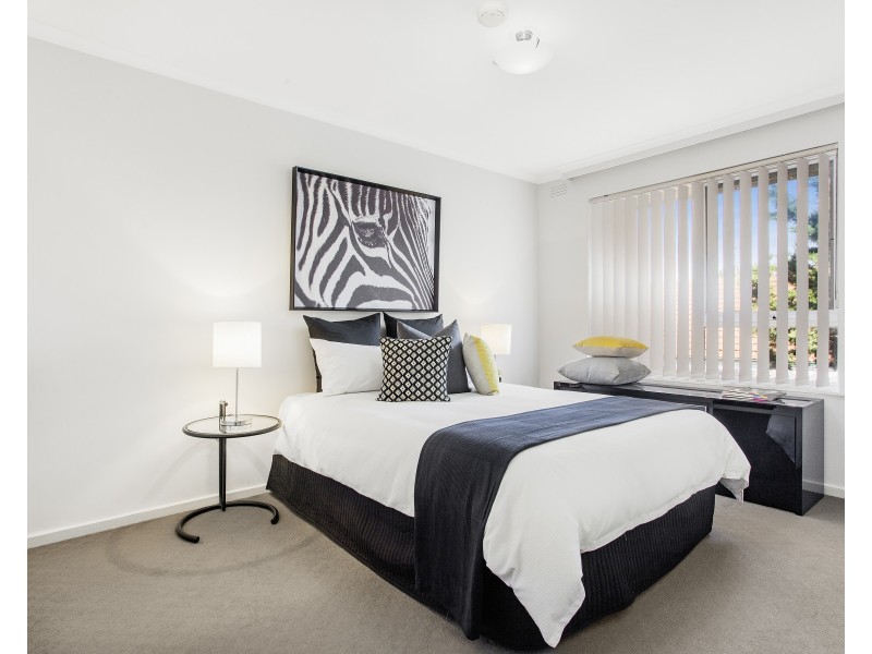 11/184 Neerim Road, Carnegie VIC 3163