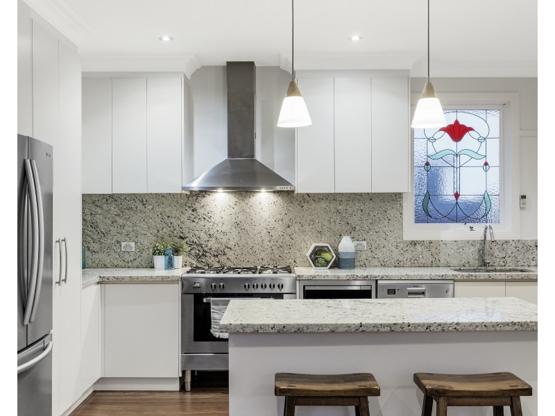 10 Argyle Close, Hughesdale VIC 3166