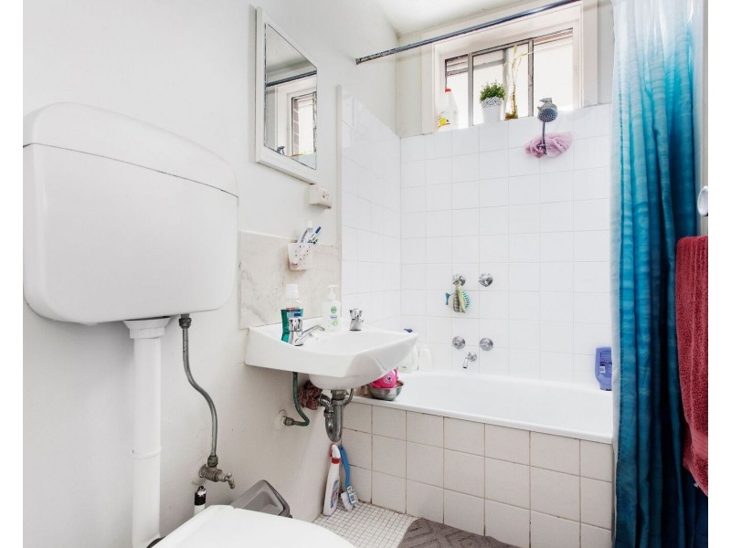 4/8 Tattenham Street, Caulfield East VIC 3145