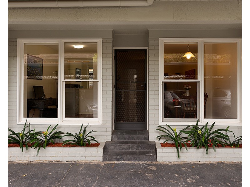 3/4 Yorston Court, Elsternwick VIC 3185