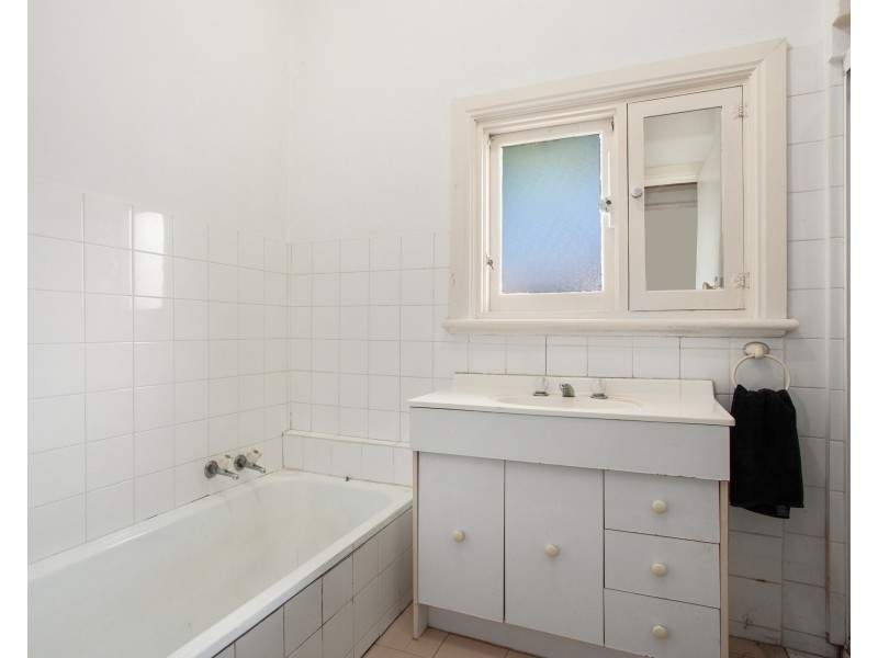 363 Koornang Road, Ormond VIC 3204