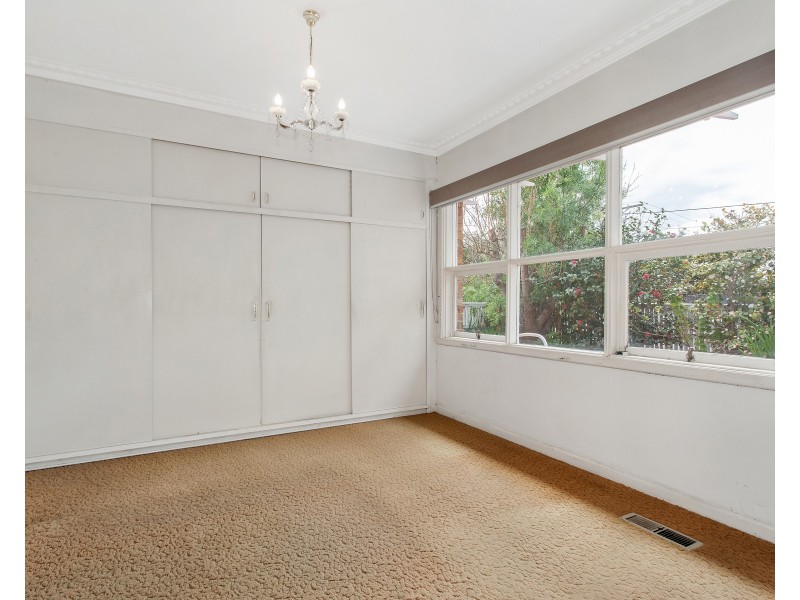 10 Wards Grove, Bentleigh East VIC 3165