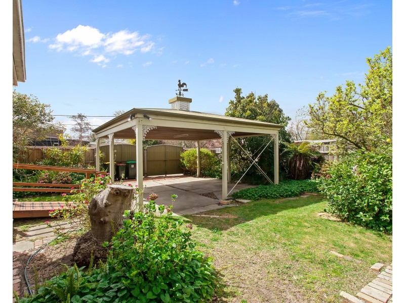 10 Wards Grove, Bentleigh East VIC 3165