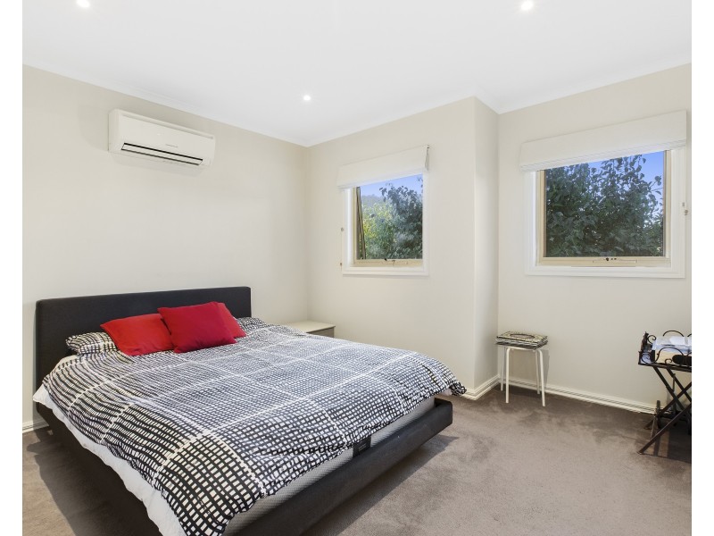 2/26 Dallas Avenue, Hughesdale VIC 3166