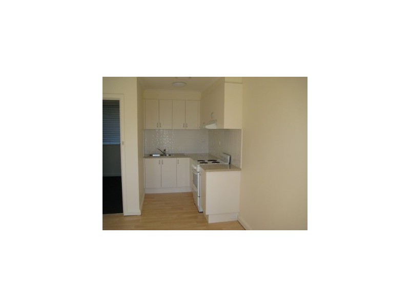 10/1 Kokaribb Road, Carnegie VIC 3163