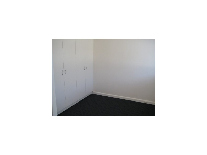 10/1 Kokaribb Road, Carnegie VIC 3163