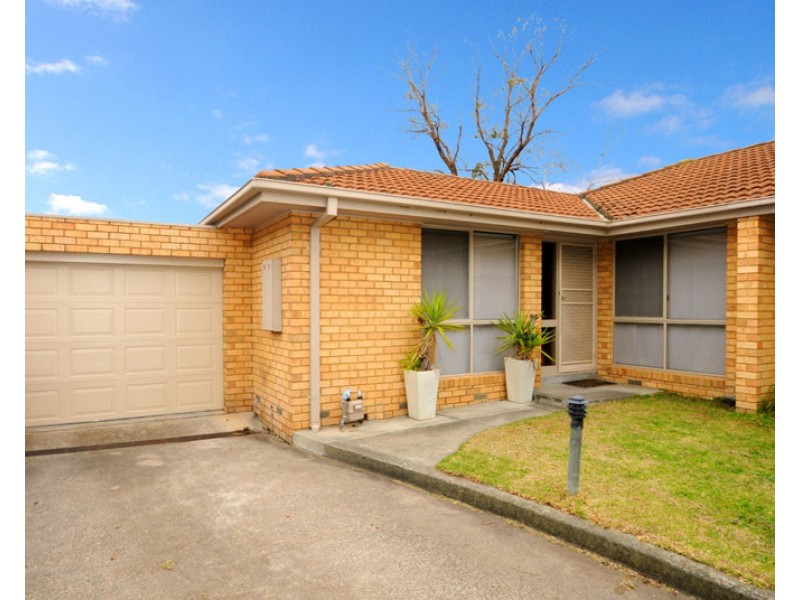 3/12 Crewe Road, Hughesdale VIC 3166