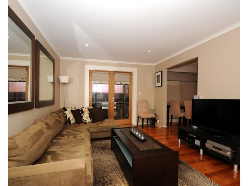 3/12 Crewe Road, Hughesdale VIC 3166