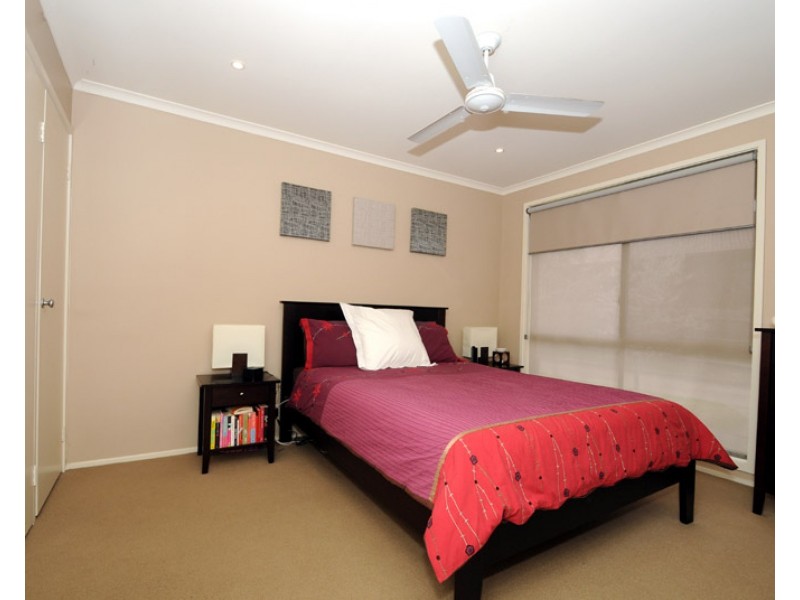 3/12 Crewe Road, Hughesdale VIC 3166