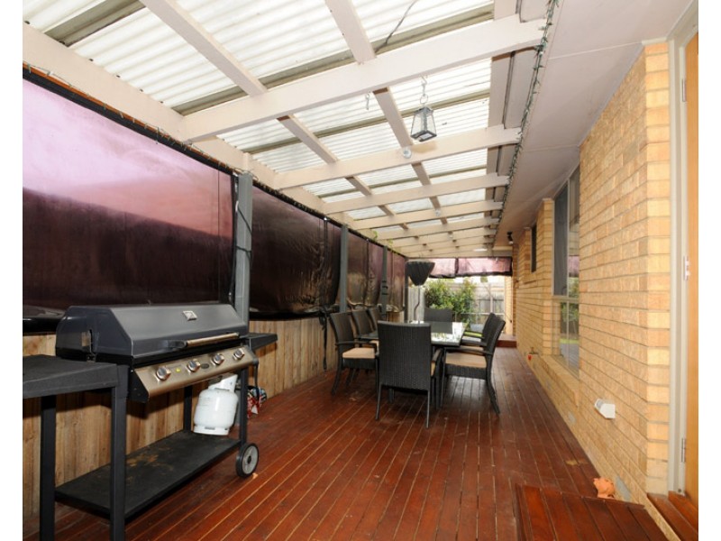 3/12 Crewe Road, Hughesdale VIC 3166