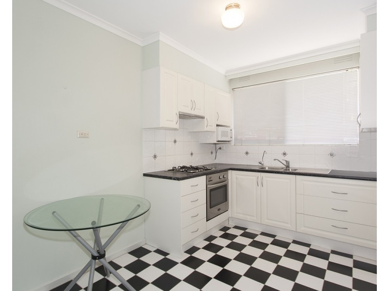 10/12 St Huberts Road, Carnegie VIC 3163