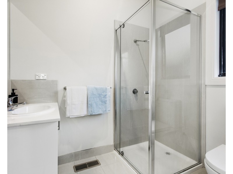 1/54 Willesden Road, Hughesdale VIC 3166