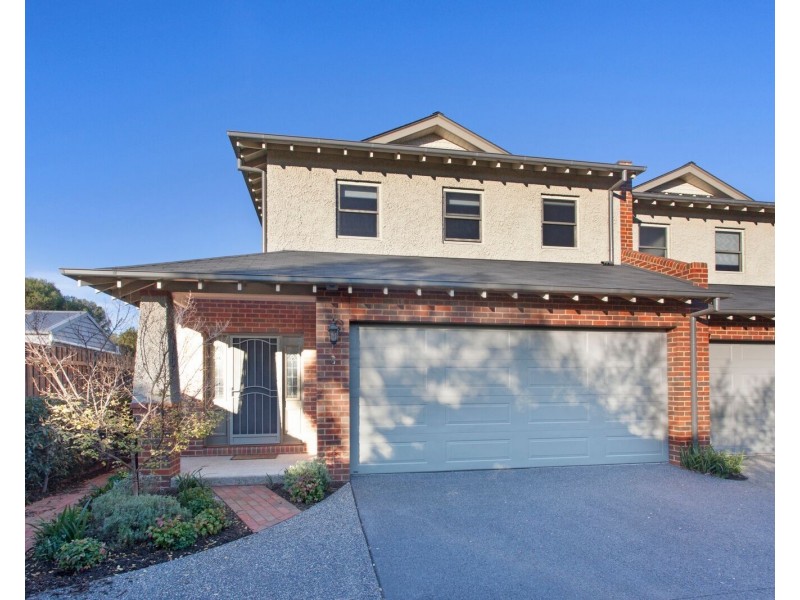 6/10 Omama Road, Murrumbeena VIC 3163