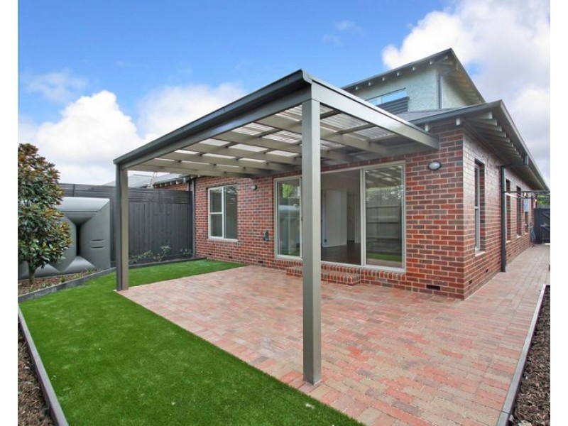 6/10 Omama Road, Murrumbeena VIC 3163