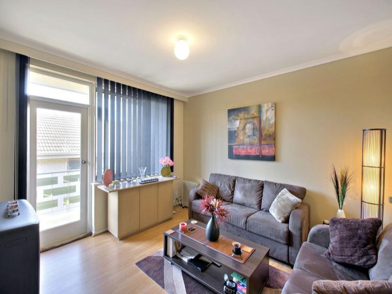 8/8 Ormond Road, Ormond VIC 3204