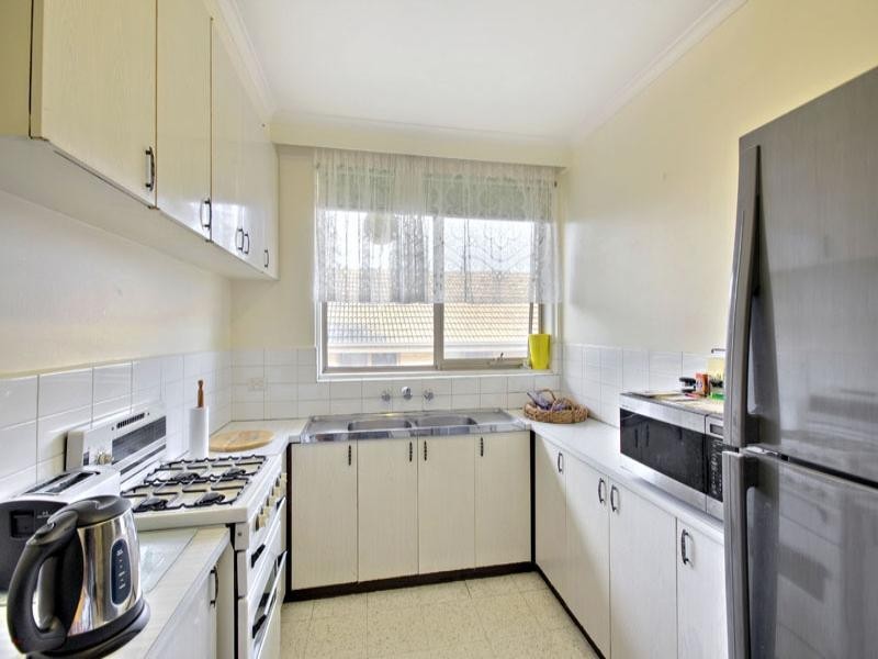 8/8 Ormond Road, Ormond VIC 3204