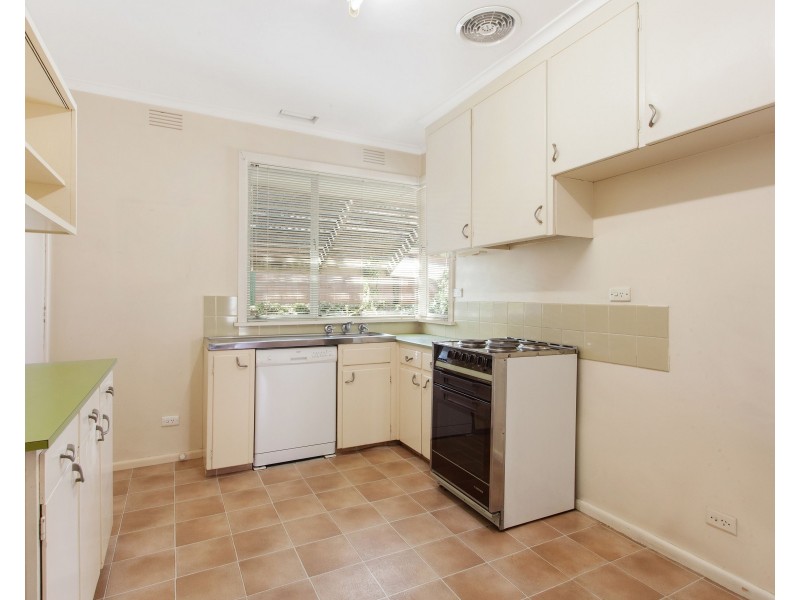 23 Amber Grove, Mount Waverley VIC 3149