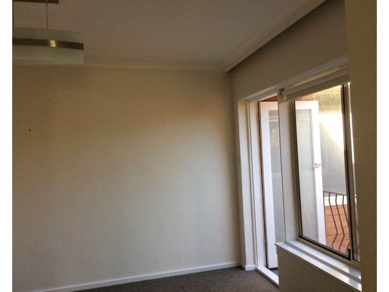 11/9 Acacia Street, Carnegie VIC 3163