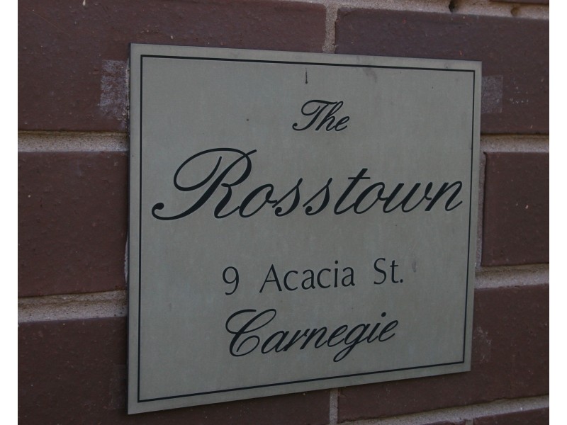 11/9 Acacia Street, Carnegie VIC 3163