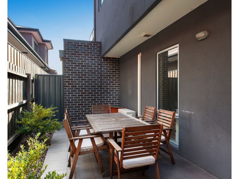 2/45 Rosstown Road, Carnegie VIC 3163