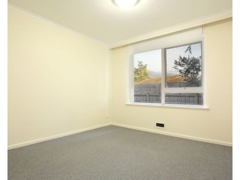 1/8 Dunoon Street, Murrumbeena VIC 3163