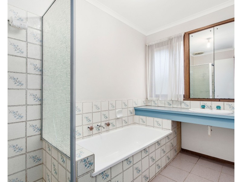 44 Davanzo Avenue, Clarinda VIC 3169