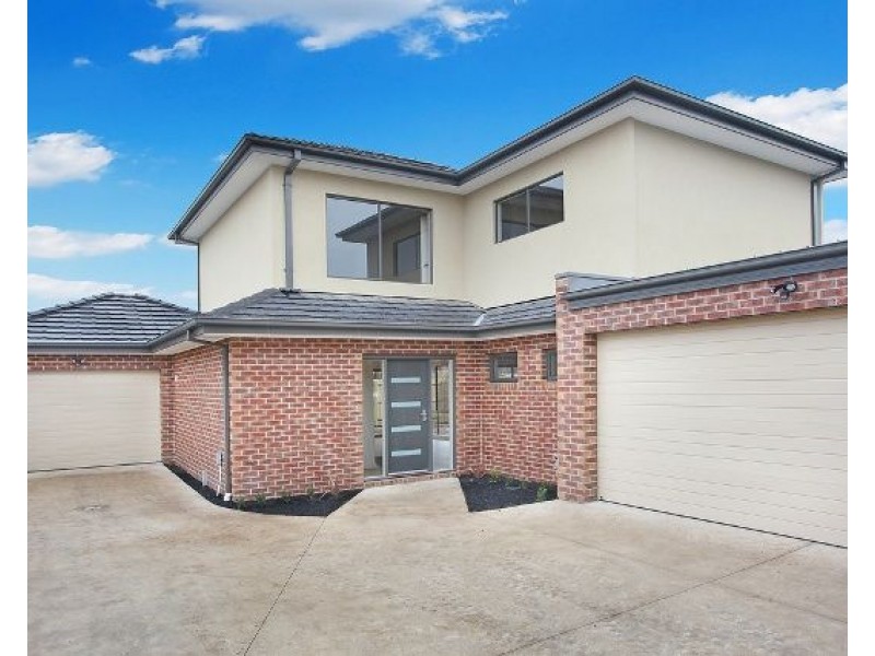 33B Selworthy Avenue, Oakleigh South VIC 3167