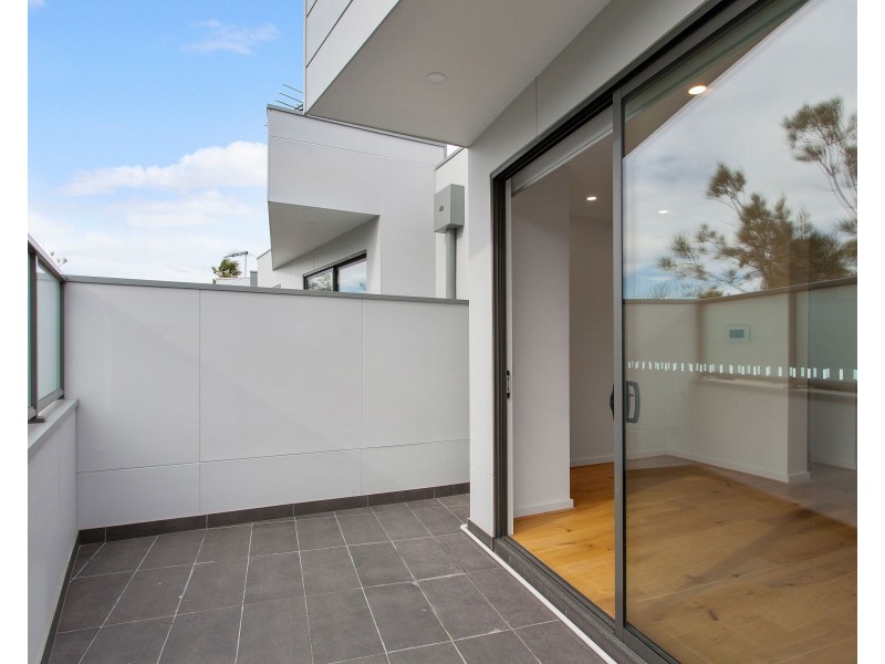 2/11 Bay Street, Parkdale VIC 3195