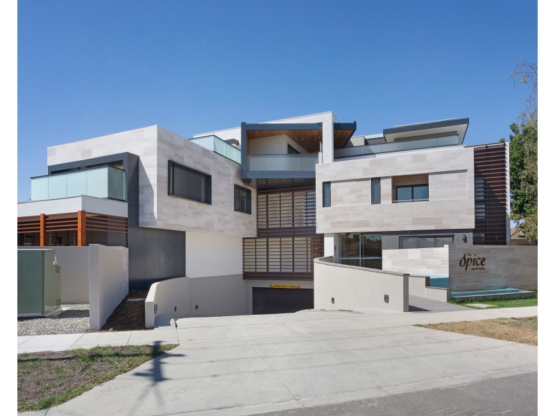 106/93 Truganini Road, Carnegie VIC 3163