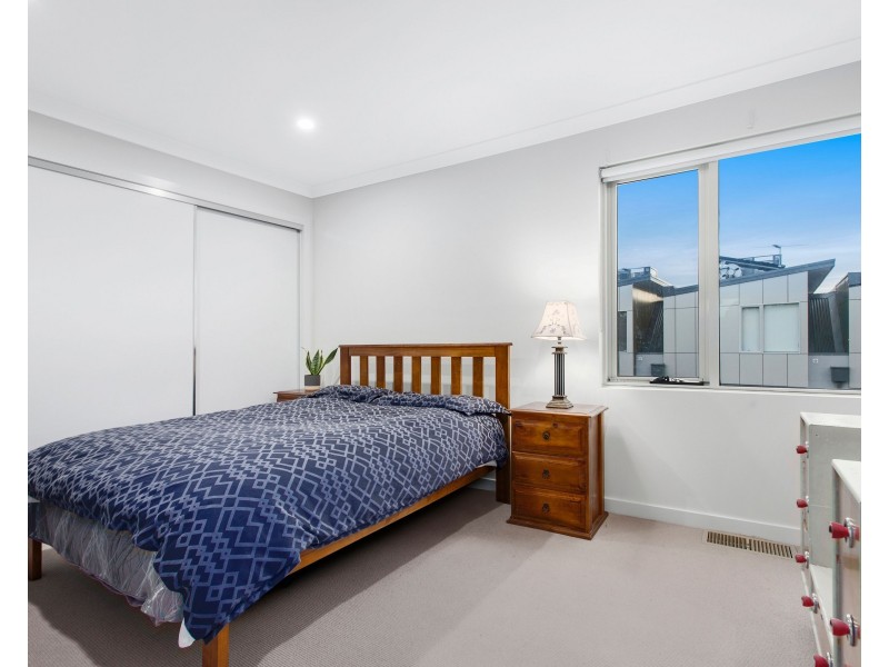 9 Ibis Place, Thornbury VIC 3071