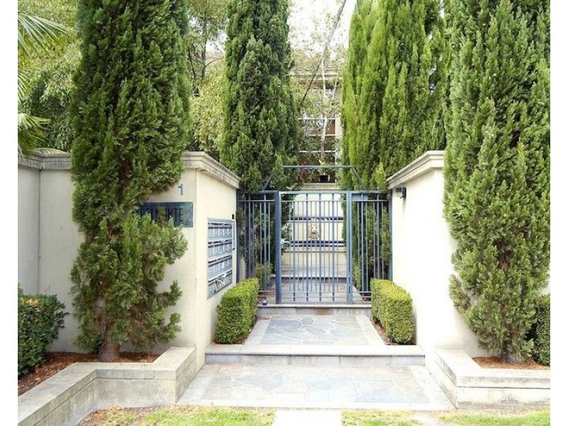 16/1 Kitmont Street, Murrumbeena VIC 3163