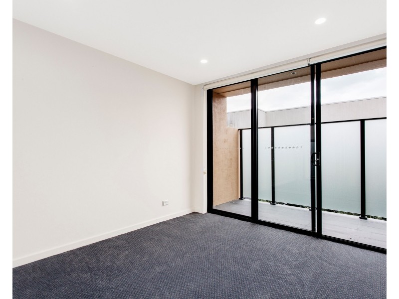 1/19 Lillimur Road, Ormond VIC 3204