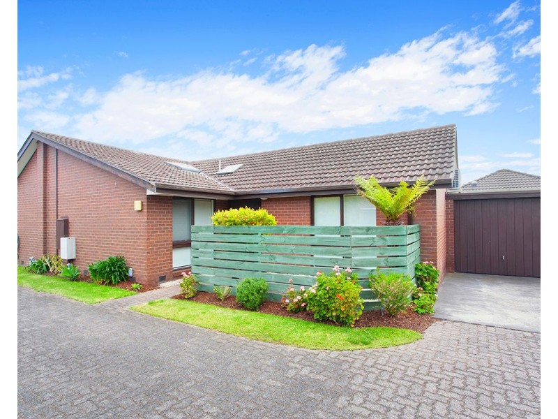 3/46 Coorigil Road, Carnegie VIC 3163