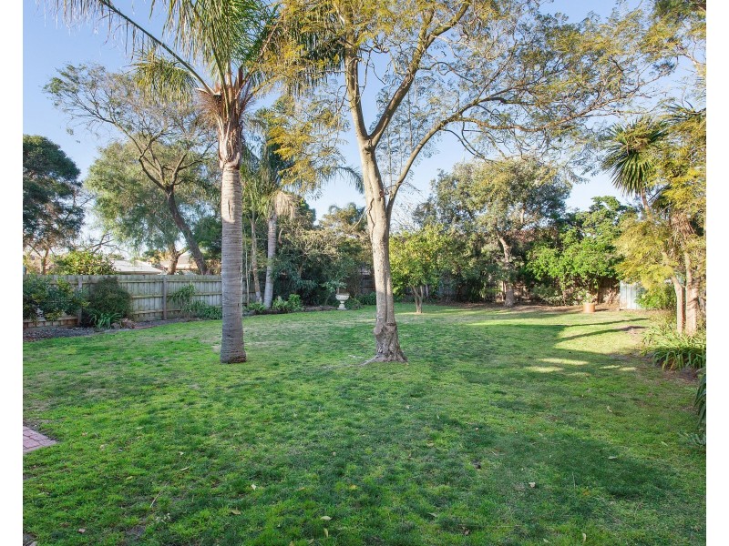 20 Yendon Road, Carnegie VIC 3163