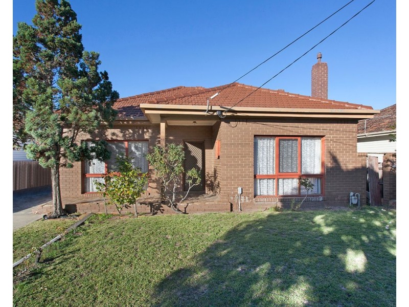 42 Eleebana Avenue, Hughesdale VIC 3166