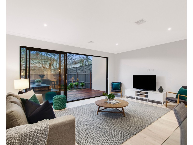 70B Tranmere Avenue, Carnegie VIC 3163