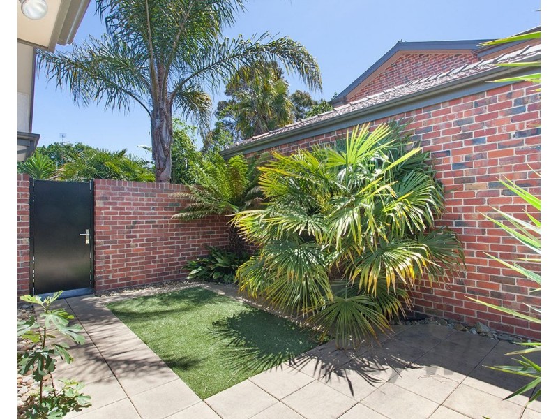 12B Rothschild Street, Glen Huntly VIC 3163