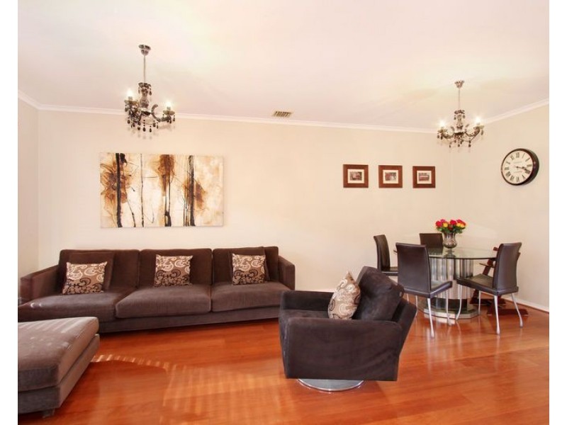 2/11 Payne Street, Caulfield North VIC 3161