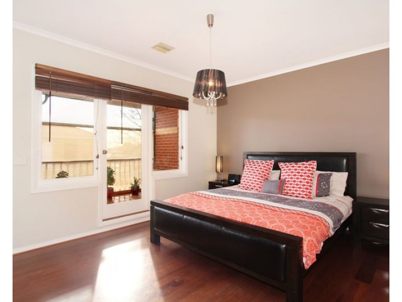 2/11 Payne Street, Caulfield North VIC 3161