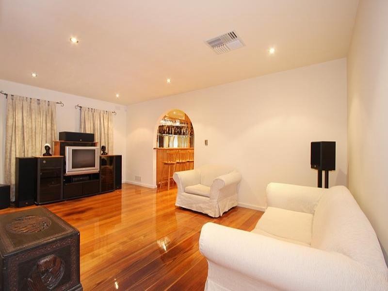 20 Brisbane Street, Murrumbeena VIC 3163