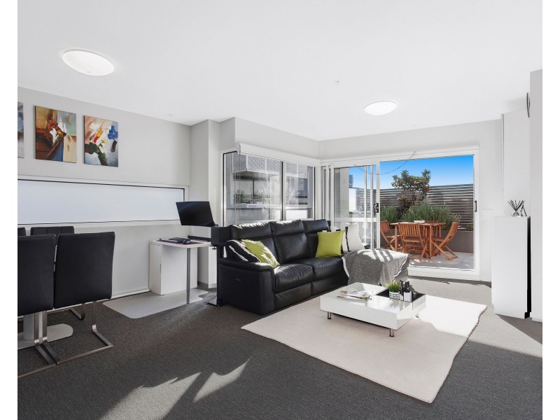 106/95 Warrigal Road, Hughesdale VIC 3166