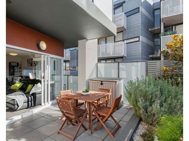 106/95 Warrigal Road, Hughesdale VIC 3166