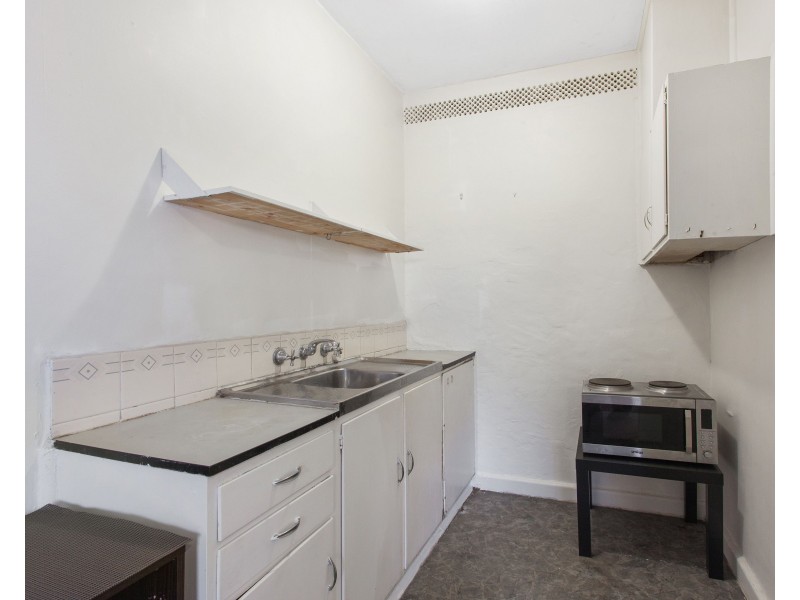 6/16 Kokaribb Road, Carnegie VIC 3163