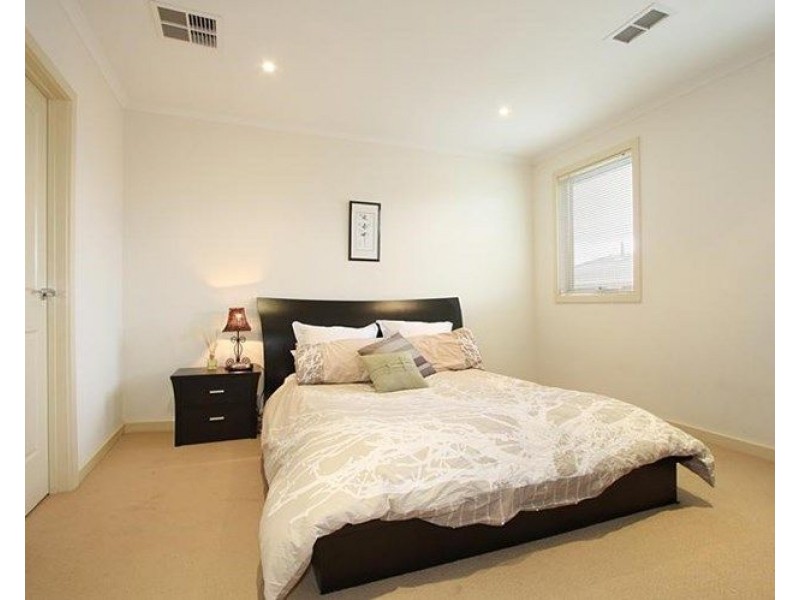 1/759 North Road, Murrumbeena VIC 3163