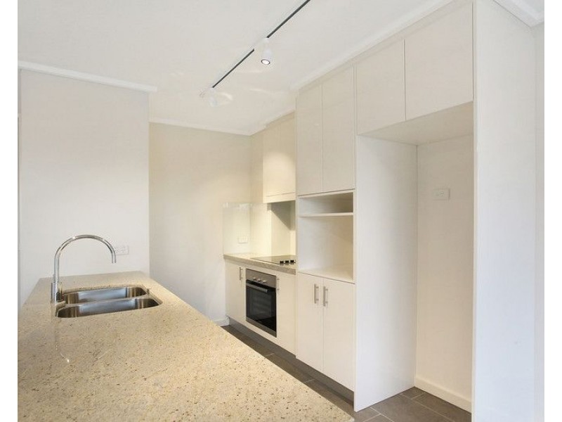 6/81 Koornang Road, Carnegie VIC 3163