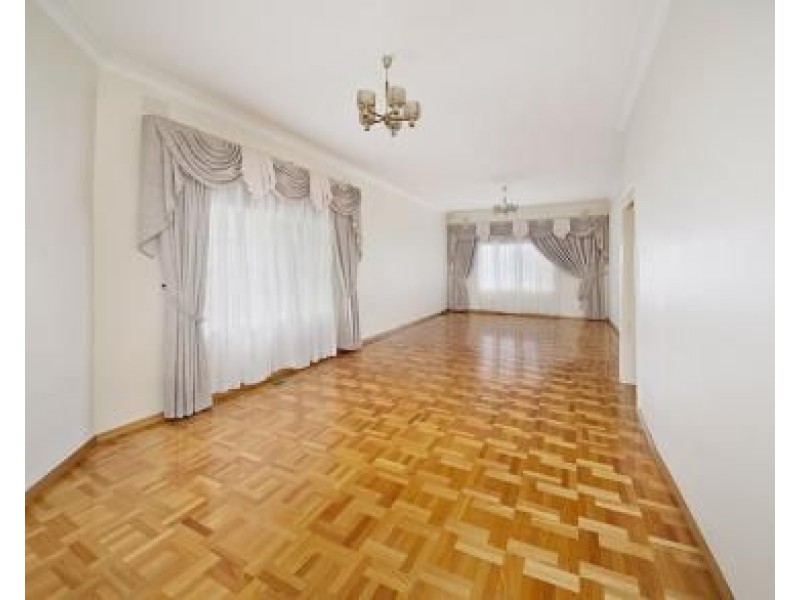 4 El Nido Grove, Glen Huntly VIC 3163