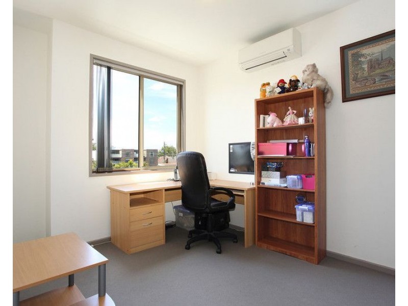 5/100 Poath Road, Hughesdale VIC 3166