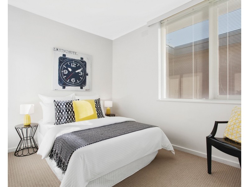 6/13 Elm Grove, Mckinnon VIC 3204